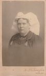 Roedolf Lena Hendrika 22-02-1893 met muts 22 jaar (102).jpg